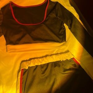 Black, white and red cropped set